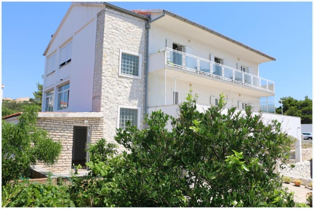 פרימוסטן Apartmani Slavka מראה חיצוני תמונה