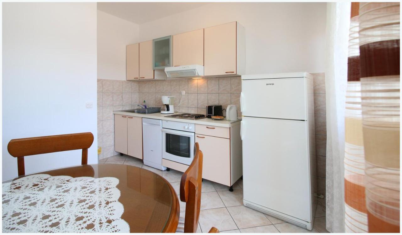 פרימוסטן Apartmani Slavka מראה חיצוני תמונה